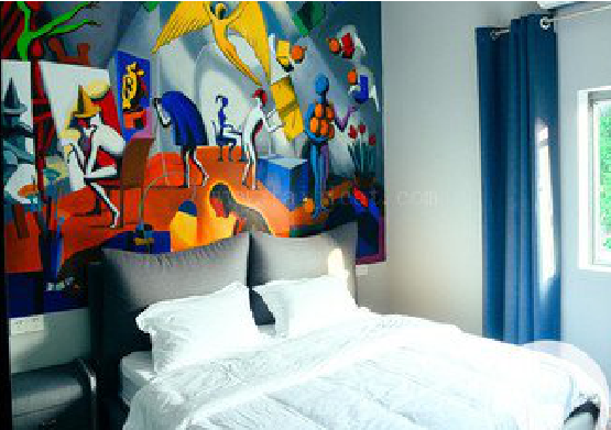  上杭对于酒店的墙体彩绘而言更注重哪些方面？